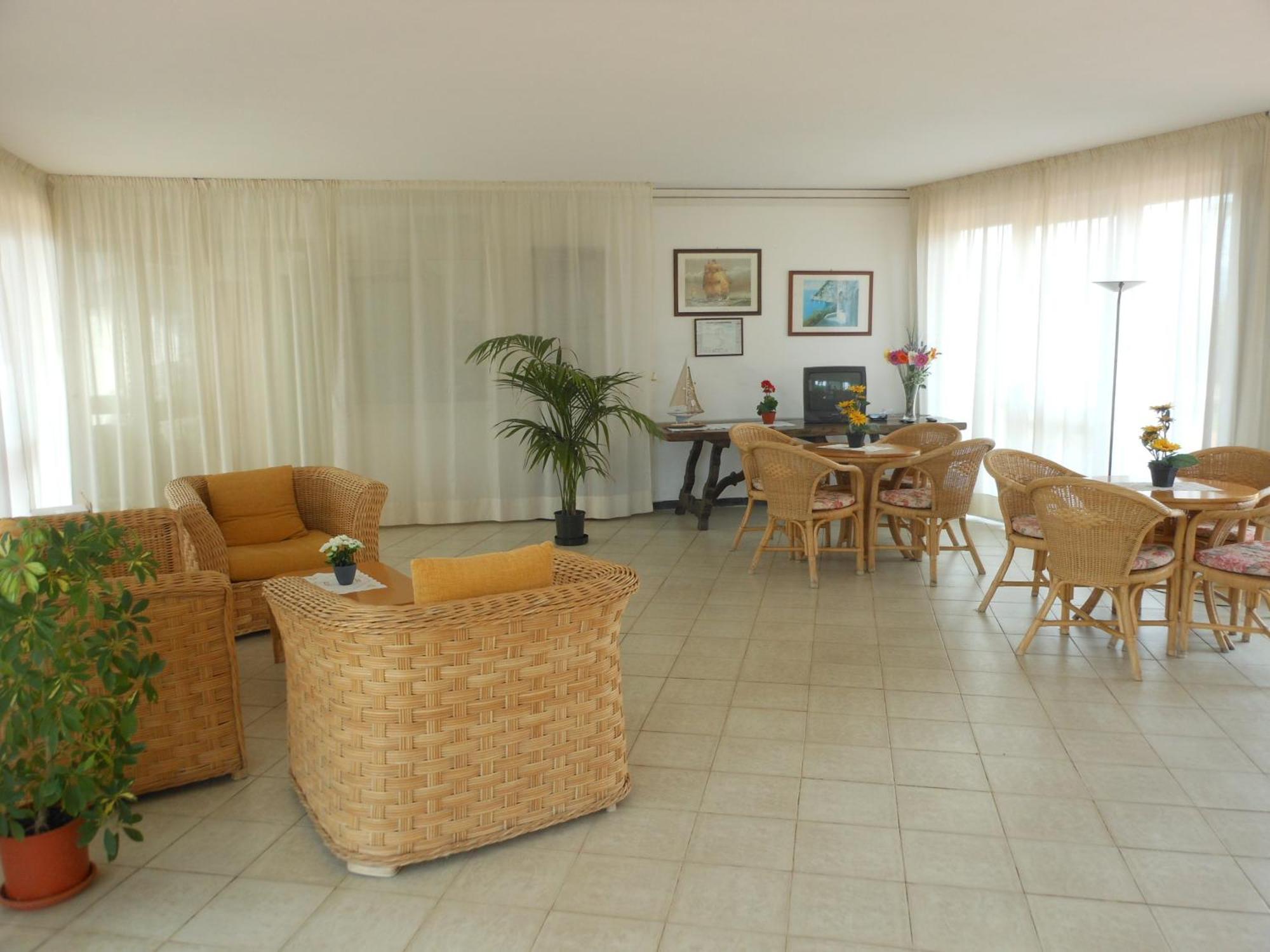 Aparthotel Il Lido Giannella Exterior foto