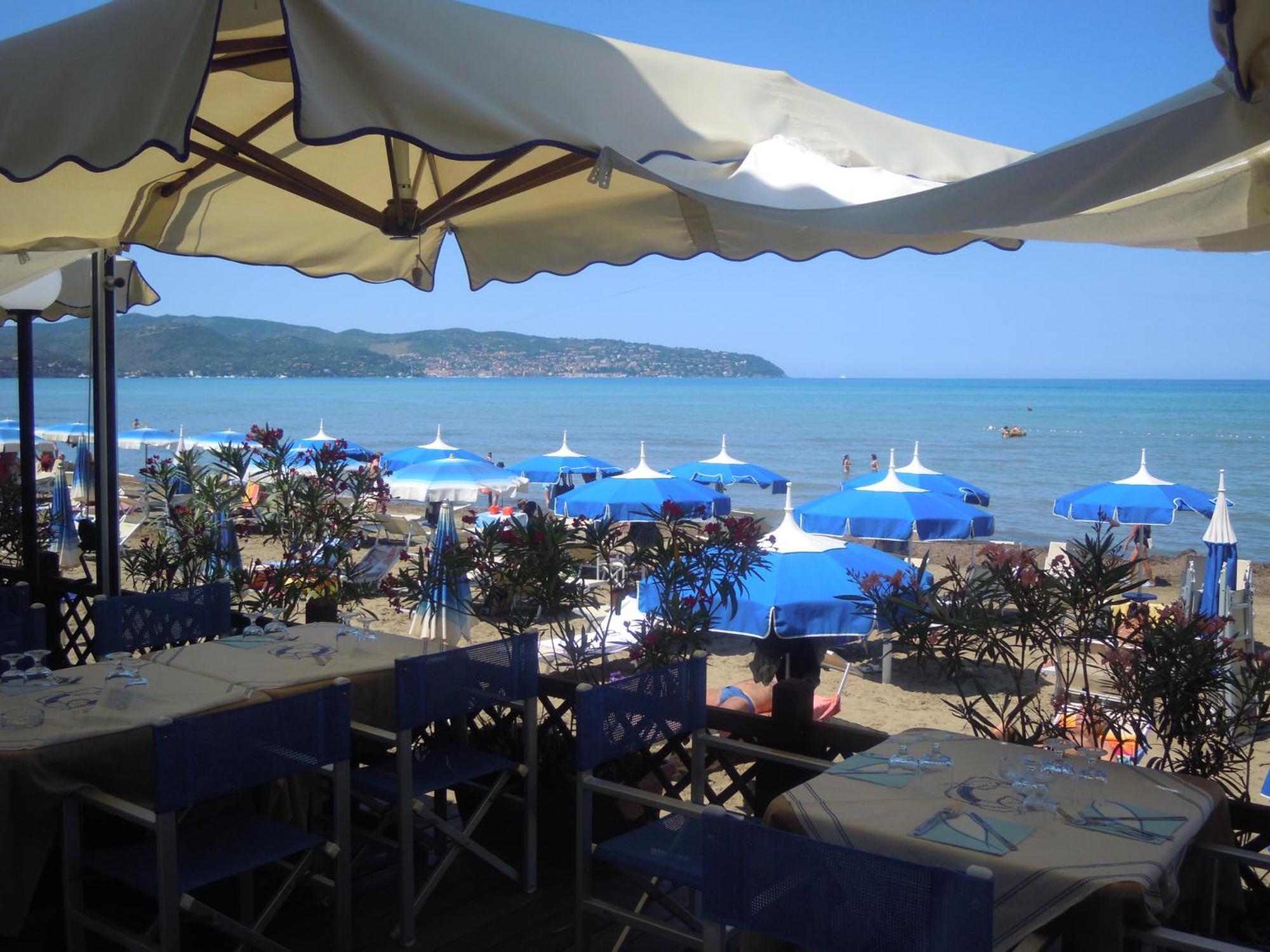 Aparthotel Il Lido Giannella Exterior foto