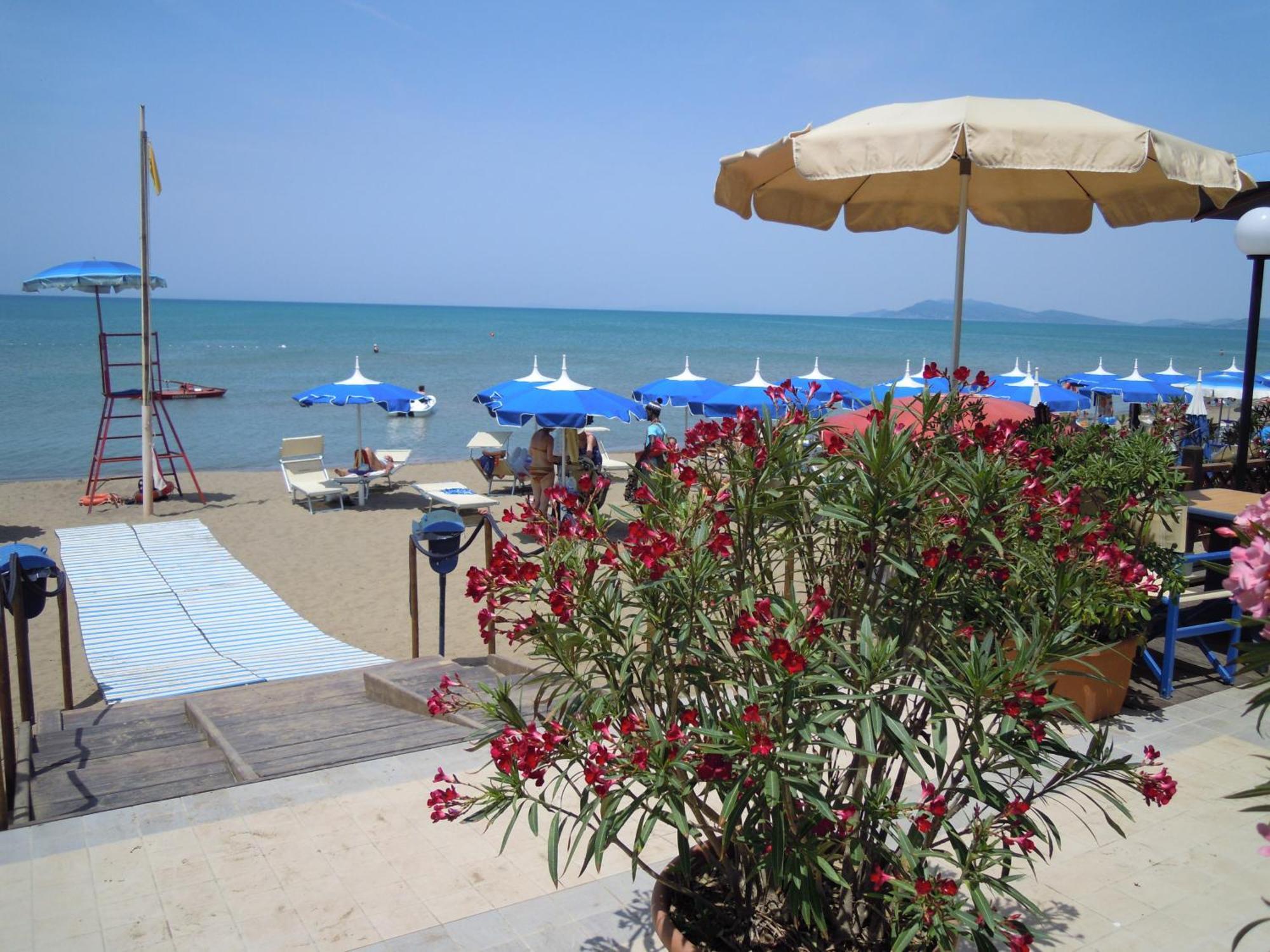 Aparthotel Il Lido Giannella Exterior foto